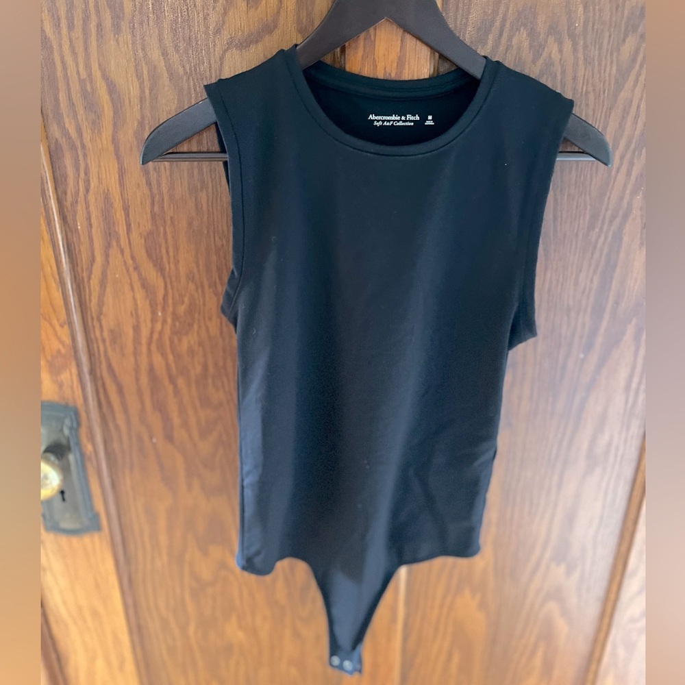 Abercrombie & Fitch Soft A&F Collection Slim Fit Seamless Tank Beige Bodysuit M